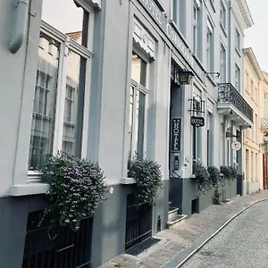 https://hotel-cordoeanier.bruges-hotels.info